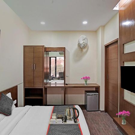 Hotel O Royal Regency 加济阿巴德 外观 照片