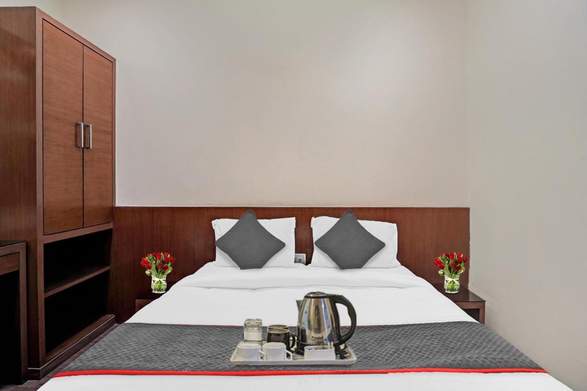 Hotel O Royal Regency 加济阿巴德 外观 照片
